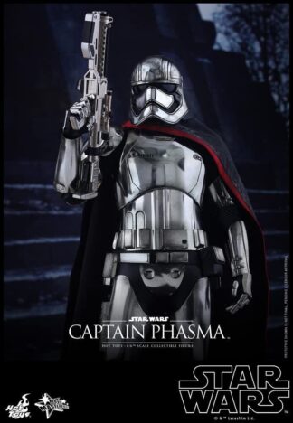 Captain Phasma – Star Wars Episode VII – Sixth Scale Figure  Hot Toys